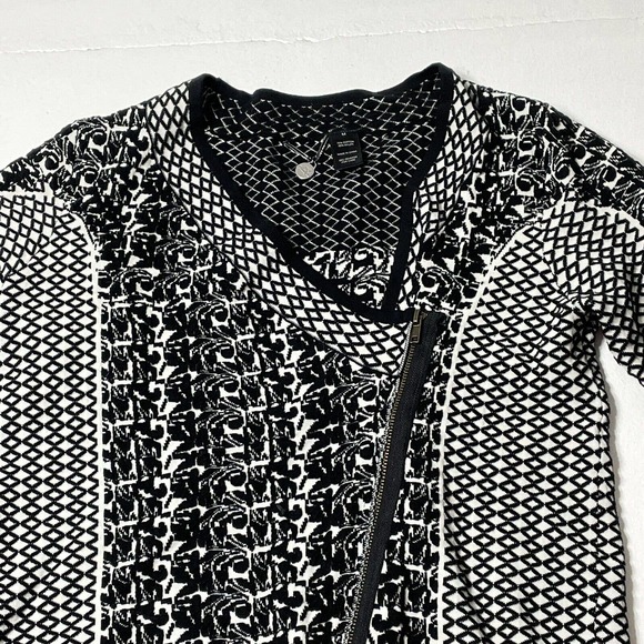 Womens Size Medium BKE‎ Boutique Full Zipup Mixed Print Sweater Zipper Blazer - Picture 4 of 12